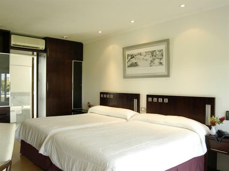 Camberland 4* Pilar (Buenos Aires)